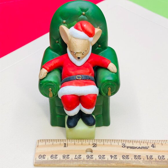 Vintage 1983 ENESCO Sleeping Santa Mouse in Green Chair Figurine: Christmas - Picture 9 of 11